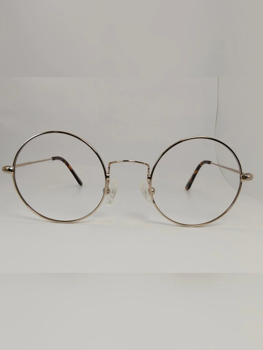 Someday. Round Metal Frame Glasses in Gold. Clean Wire. Minimalist.